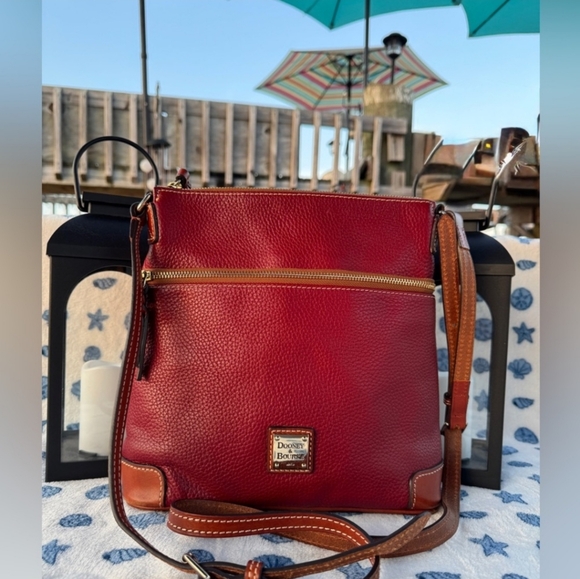 Dooney & Bourke Red Pebbled Leather Crossbody Bag with Gold Hardware EUC - Picture 1 of 5